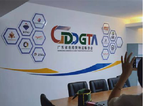 凤台公司走廊文化墙如何设计布置？